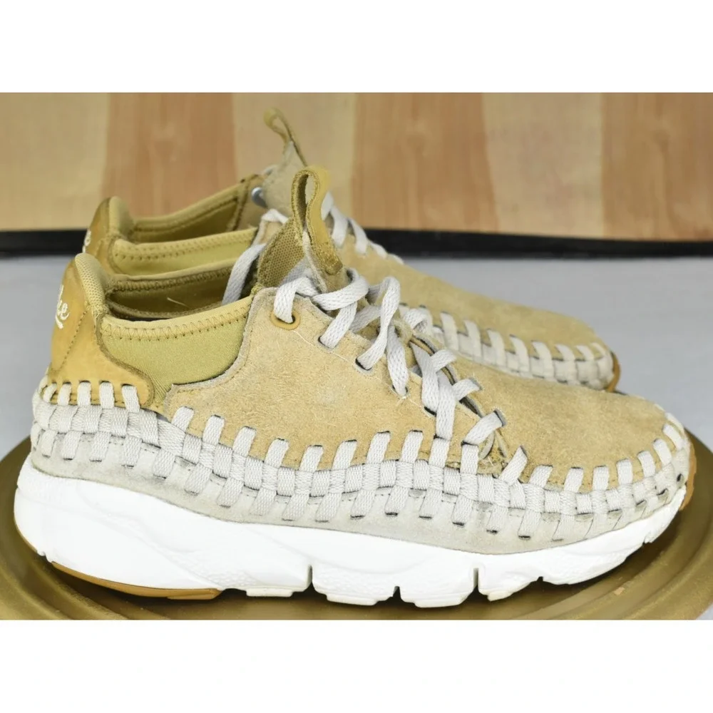 Nike air footscape
